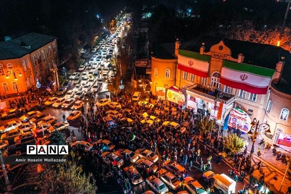 شادی مردم ارومیه پس از بردتیم ملی فوتبال ایران مقابل ولز