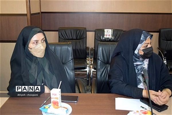 اولین نشست ستاد منطقه‌ای طرح شهردار مدرسه