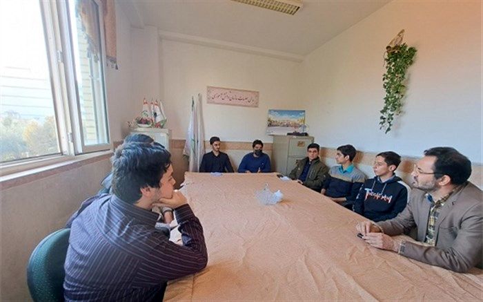 تیم ویژه رسانه‌ای دانش‌آموزان پسر استان قم تشکیل می‌شود