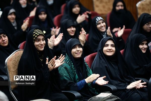 افتتاحیه هشتمین اجلاسیه مجمع عالی بسیج دانش‌آموزی