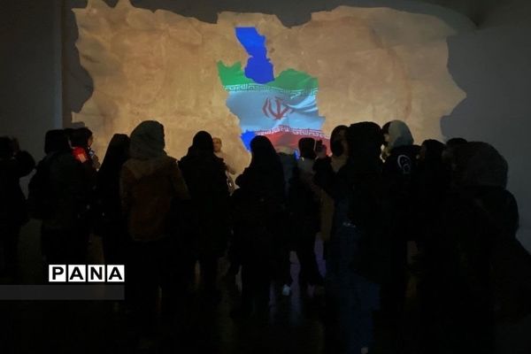 اردوی باغ موزه دفاع مقدس دانش‌آموزان مدرسه مهر آفرین رودهن