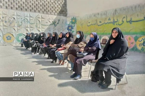 جلسه هم‌اندیشی در مدارس شهرستان پردیس