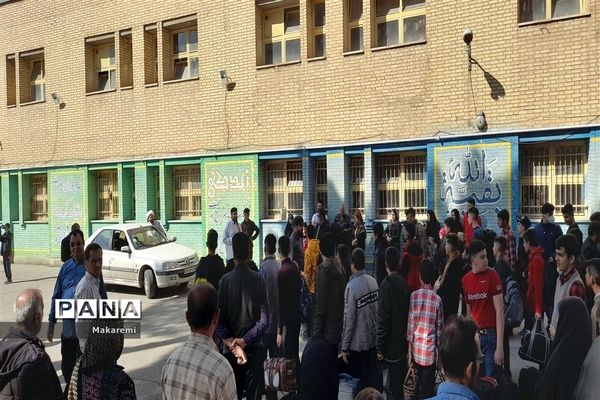 اعزام دانش‌آموزان  زیارت اولی استان اصفهان به مشهد مقدس- 2