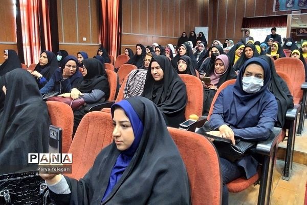 همایش تجلیل از همکاران فرهنگی به‌مناسبت هفته تربیت‌اسلامی در شهرستان قرچک