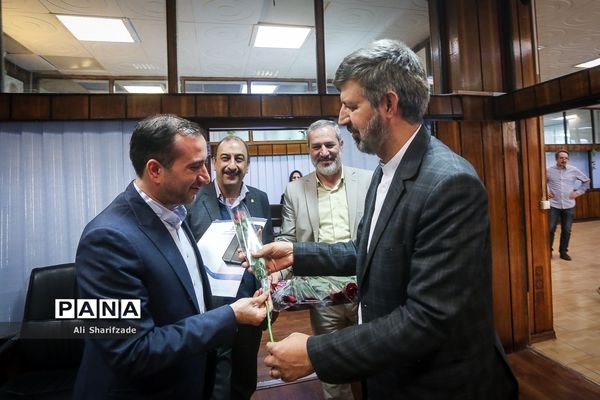 تقدیر معاون پرورشی و فرهنگی وزیر آموزش و پرورش از کارکنان سازمان دانش‌آموزی به مناسبت هفته امور تربیتی و تربیت اسلامی