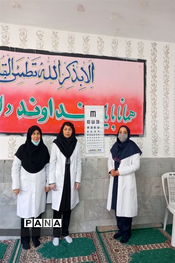 طرح جهادی پیشگامان سلامت در مدارس ناحیه هفت مشهد مقدس