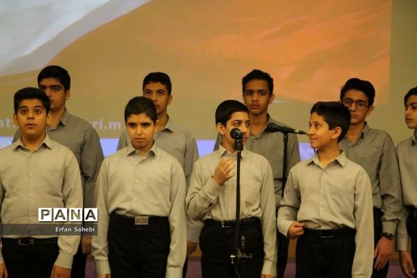 جشنواره فرهنگی هنری فردا در بخش هنرهای آوایی و سرود در سمنان -2