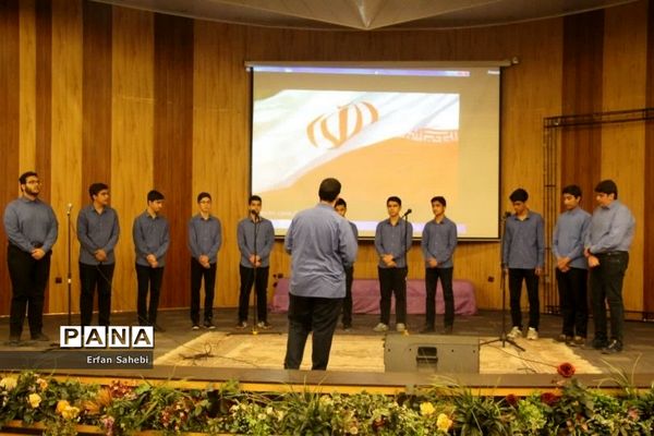 جشنواره فرهنگی هنری فردا در بخش هنرهای آوایی و سرود در سمنان -2