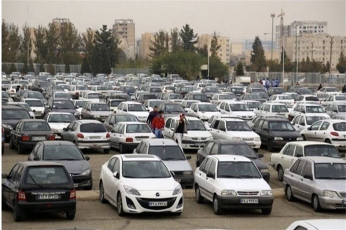 ثبت نام ۵۱ هزار نفر برای خرید خودروهای وارداتی