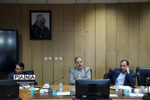 نشست مجازی و گفت‌وگوی زنده معاون پرورشی و فرهنگی  وزارت آموزش و پرورش با مشاوران و معاونان و مربیان پرورشی مدارس سراسر کشور