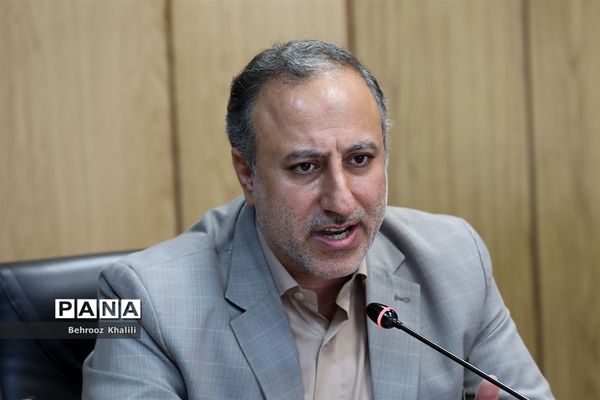 نشست مجازی و گفت‌وگوی زنده معاون پرورشی و فرهنگی  وزارت آموزش و پرورش با مشاوران و معاونان و مربیان پرورشی مدارس سراسر کشور