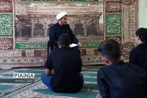 برگزاری جلسات جهاد تبیین در دبیرستان امام علی(ع) یک رودهن