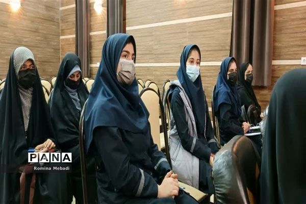 دوره آموزشی خبرنگار،دانش‌آموزان دختر پانا شهرستان اسلامشهر