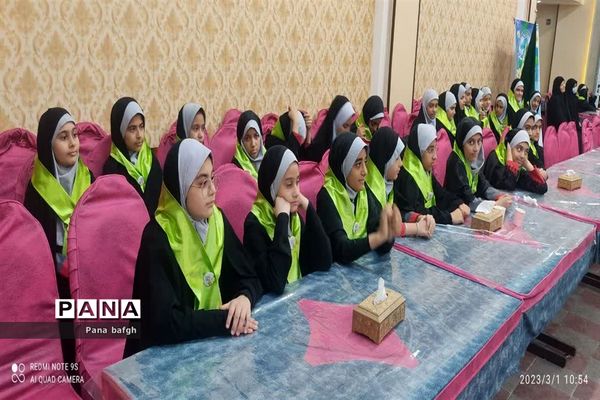 مراسم آیین تجلیل از مربیان تربیتی، معاونان پرورشی و مشاوران مدارس در بافق