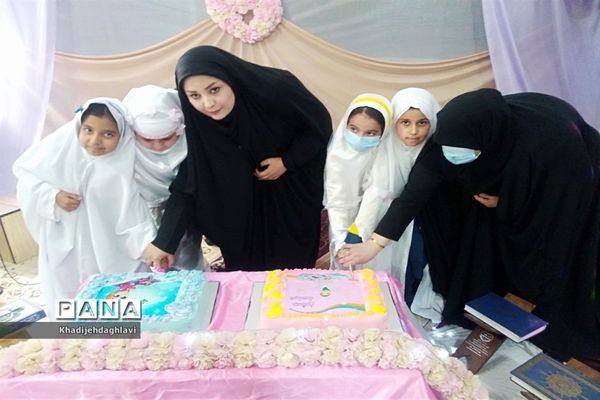برگزاری مراسم جشن تکلیف دانش‌آموزان شهرستان حمیدیه