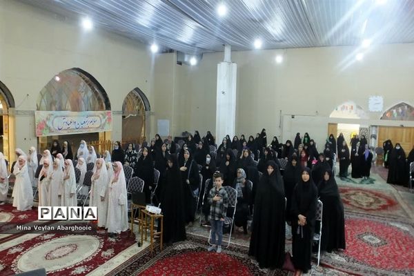 نشست تربیتی با حضور والدین در شهرستان پیشوا