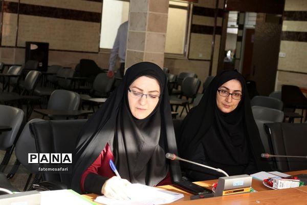 برگزاری جلسه شورای آموزش و پرورش در شهرستان فیروزکوه