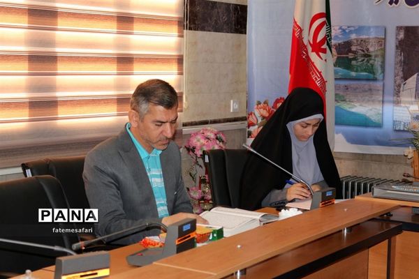 برگزاری جلسه شورای آموزش و پرورش در شهرستان فیروزکوه