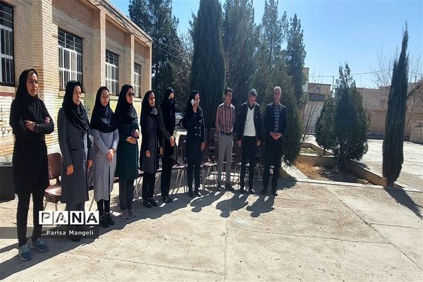 برگزاری المپیاد ورزشی درون مدرسه ای در آموزشگاه توحید شهرستان خاتم