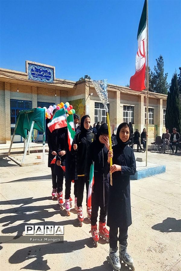 برگزاری المپیاد ورزشی درون مدرسه ای در آموزشگاه توحید شهرستان خاتم