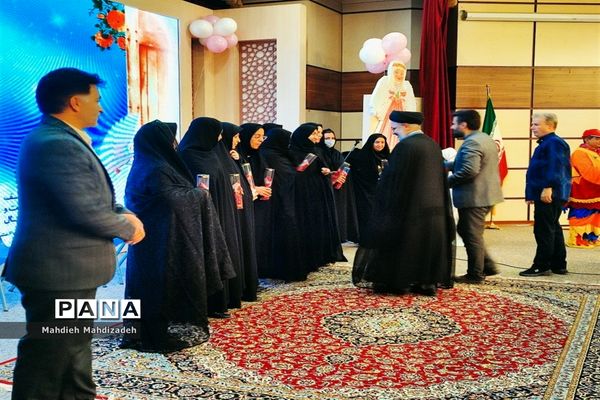 برگزاری جشن تکلیف بزرگ فرشتگان مشهدی