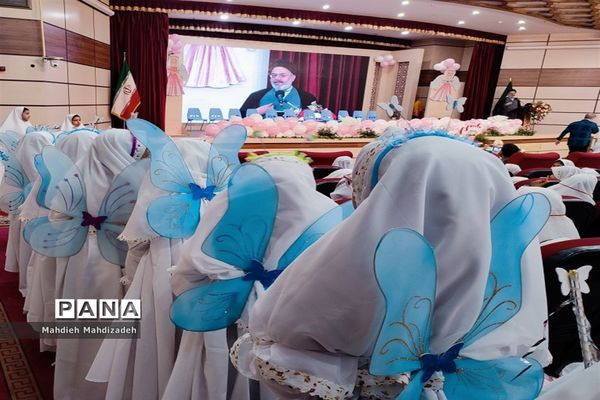 برگزاری جشن تکلیف بزرگ فرشتگان مشهدی