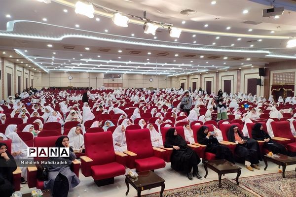 برگزاری جشن تکلیف بزرگ فرشتگان مشهدی