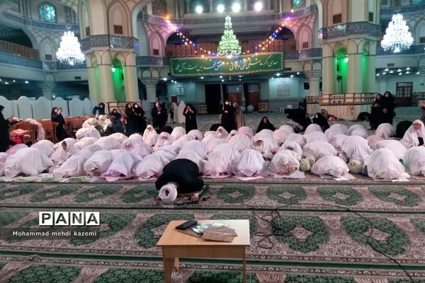 مراسم جشن تکلیف دانش‌آموزان دختر با نیازهای ویژه