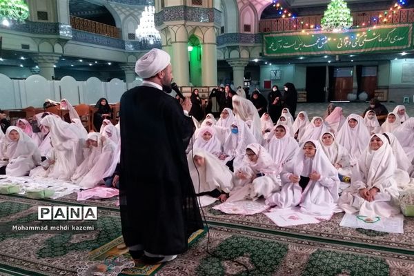 مراسم جشن تکلیف دانش‌آموزان دختر با نیازهای ویژه