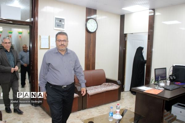 سومین روز فعالیت ستاد ارتباطات مردمی سفر ریاست جمهوری در آموزش و پرورش استان بوشهر