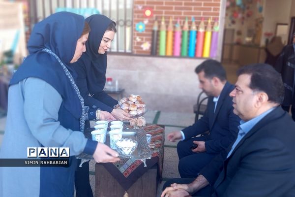 جشن نیکوکاری در دبستان طرح‌نو شهرستان پردیس