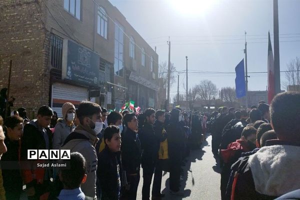 راهیابی دانش‌آموز پسرشهرستان اقلید در چهل و یکمین مسابقات قرآن، عترت و نماز