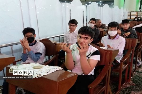 جشن تکلیف دانش‌آموزان پسر با نیازهای ویژه