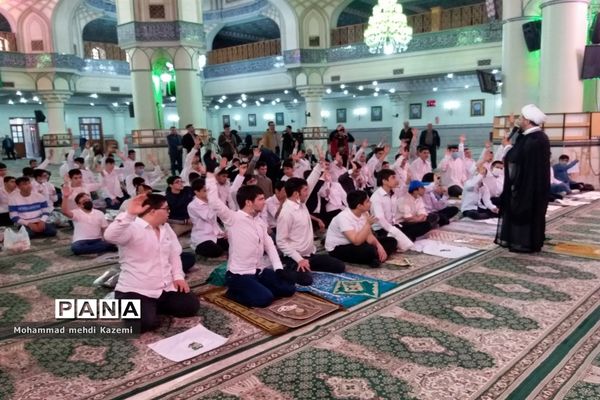 جشن تکلیف دانش‌آموزان پسر با نیازهای ویژه
