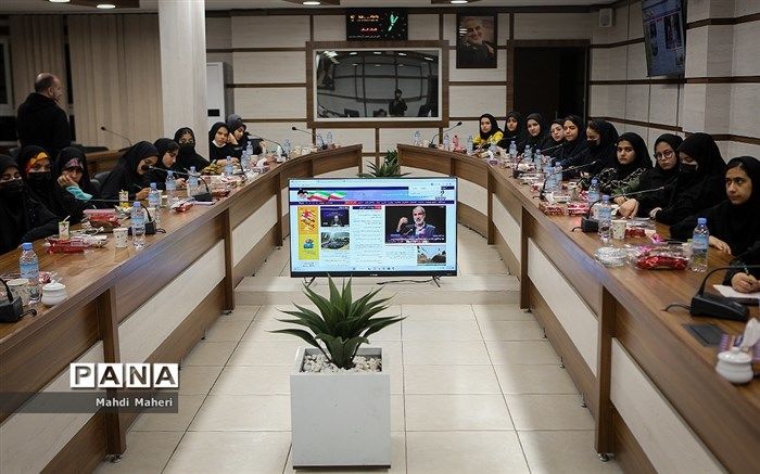 آموزش ده‌ها دانش‌آموز خبرنگار در دفتر مرکزی خبرگزاری پانا