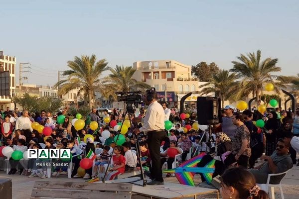 جشن نیکوکاری در قالب «جشن بادبادک‌ها » در بوشهر