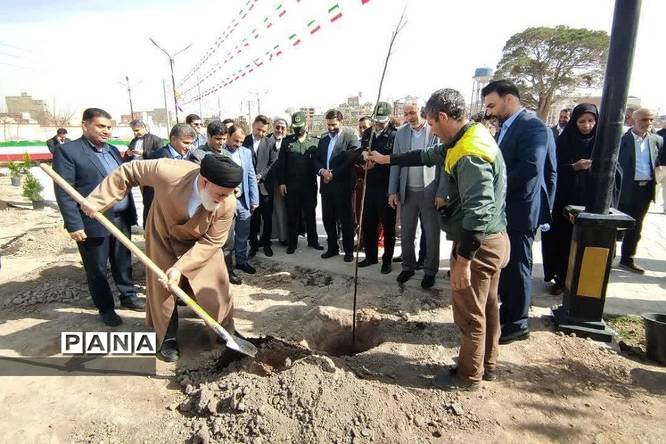 گرامیداشت روز درختکاری در بهارستان 2