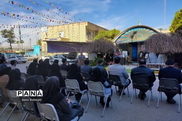 برگزاری نمایشگاه دستاوردهای دانش‌آموزان در هنرستان‌های ناحیه چهار شیراز