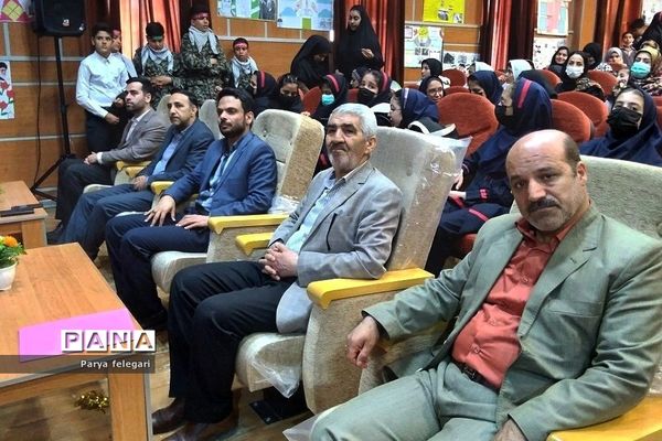 آیین تجلیل از برگزیدگان مسابقه «فرزندان انقلاب» در شهرستان قرچک