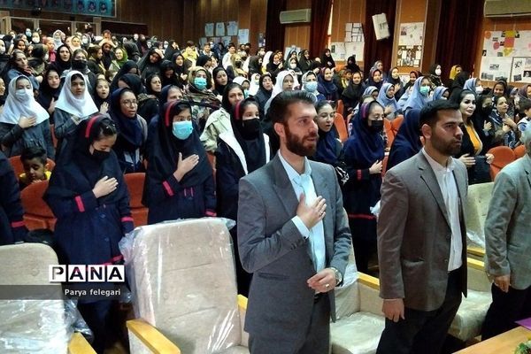 آیین تجلیل از برگزیدگان مسابقه «فرزندان انقلاب» در شهرستان قرچک