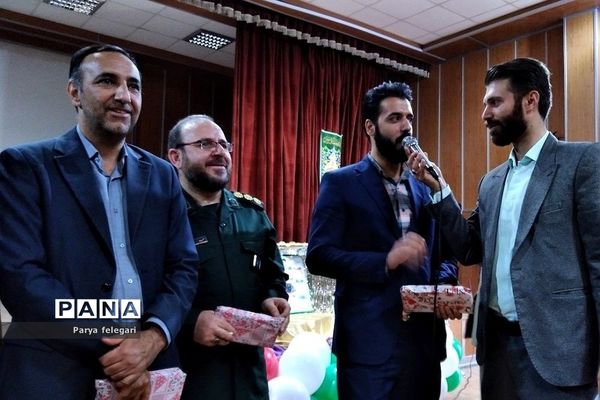 آیین تجلیل از برگزیدگان مسابقه «فرزندان انقلاب» در شهرستان قرچک