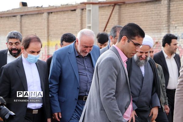 بازدید استاندار تهران از روند اجرایی احداث زیرگذر محمدآباد و داوودآباد شهرستان قرچک