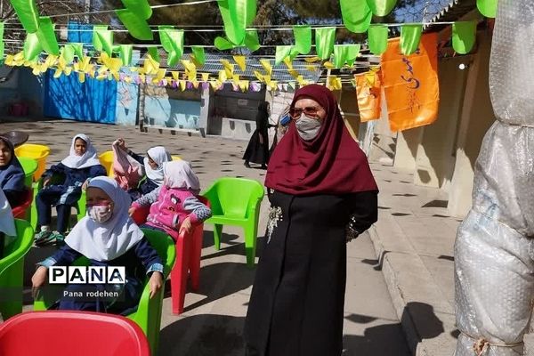 جشن‌نیمه شعبان و عید امید در مدارس رودهن