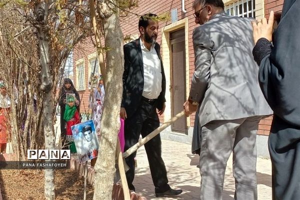 مراسم کاشت نهال در روز درختکاری در مدارس فشافویه