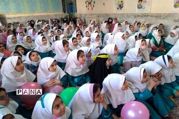 مراسم جشن نیمه شعبان در دبستان مطهره بیرجند