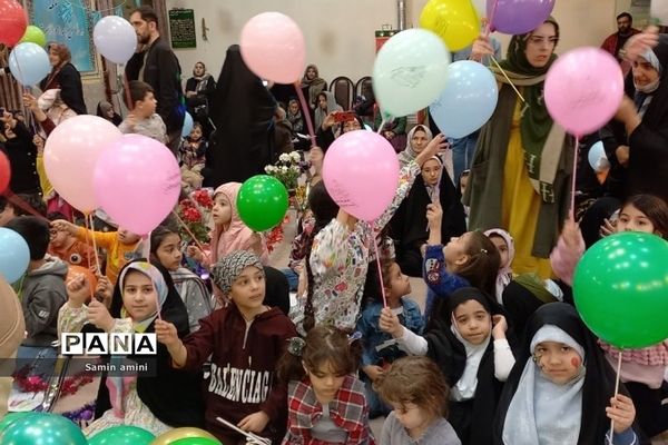 جشن نیمه شعبان ویژه کودکان در دفتر امام‌ جمعه رودهن