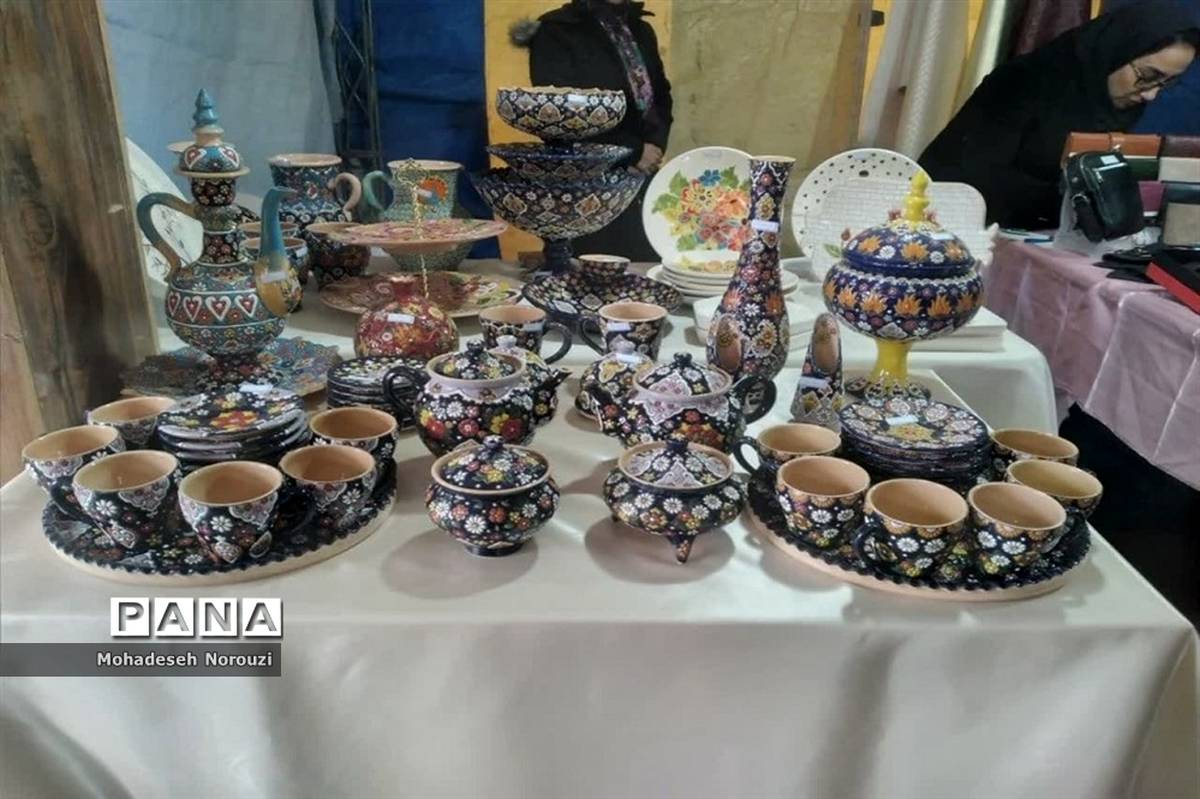 نمایشگاه صنایع‌دستی و محصولات اقوام و عشایر ایرانی در اسلامشهر