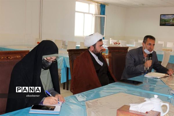 تقدیر از فعالان عرصه تربیتی مدارس شهرستان فیروزکوه