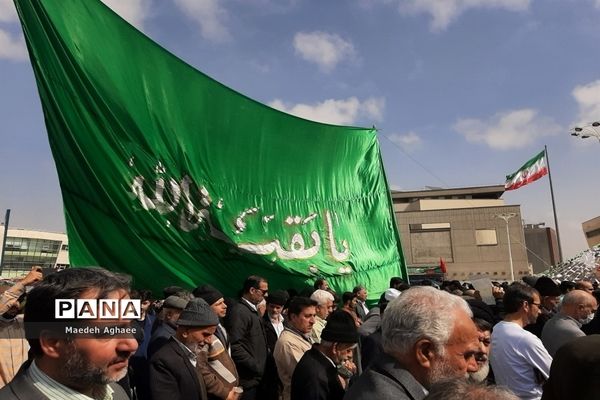 تجمع منتظران ظهور امام عصر (عج)  در مشهد