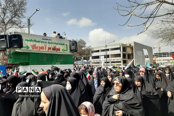 تجمع منتظران ظهور امام عصر (عج)  در مشهد